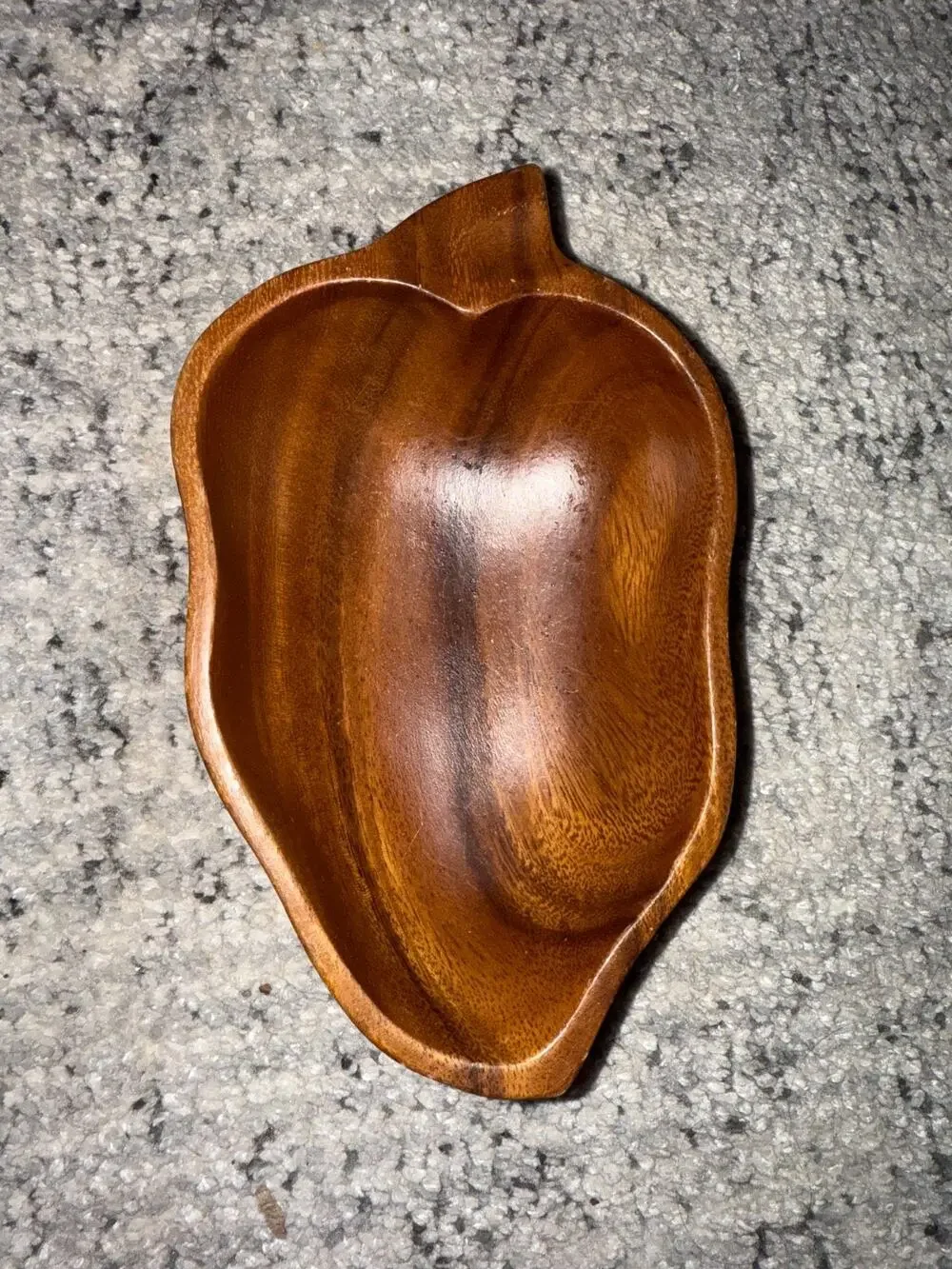 ⭐Vintage Monkey Pod Wood Carved Bowl Pepper Shape Philippines Handcrafted